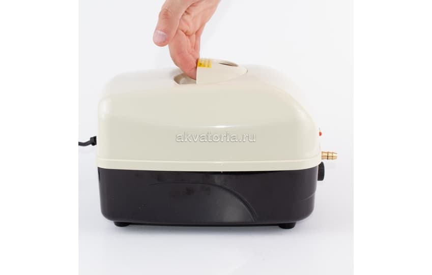 Компрессор диафрагмовый с аккумулятором SunSun YT-828